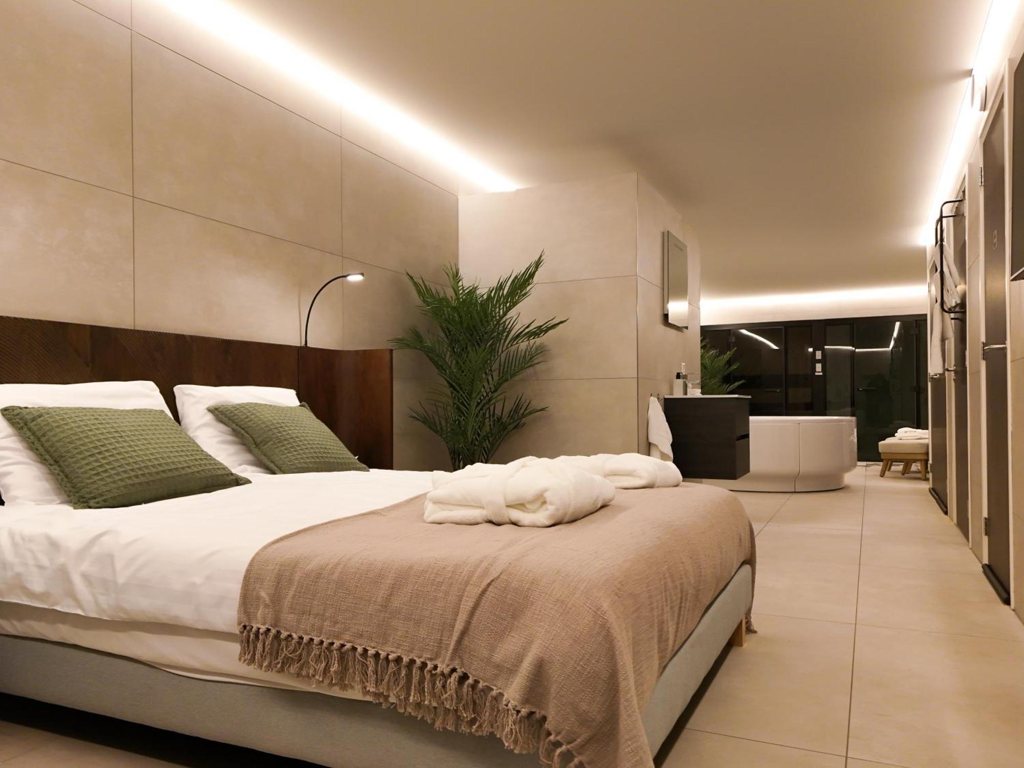 Hike & Bike Hotel Noordwolde  Εξωτερικό φωτογραφία